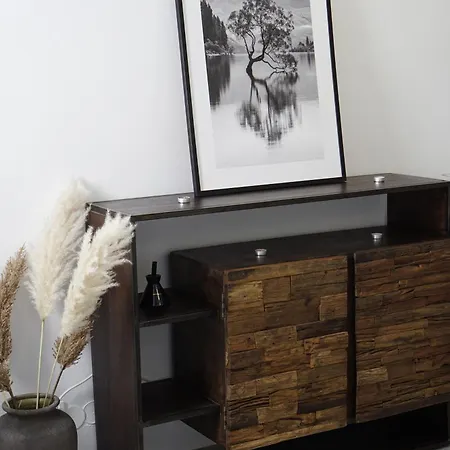 Διαμέρισμα 24 Shades Of Grey, Rezerva Acum Ultracentral, Ceai, Cafea, Filtru Apa Rece-fierbinte, Saltea 160 Cm Memory Foam Κραϊόβα