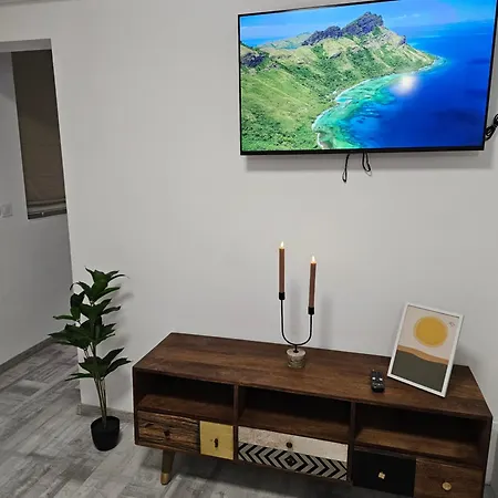 24 Shades Of Grey, Rezerva Acum Ultracentral, Ceai, Cafea, Filtru Apa Rece-fierbinte, Saltea 160 Cm Memory Foam