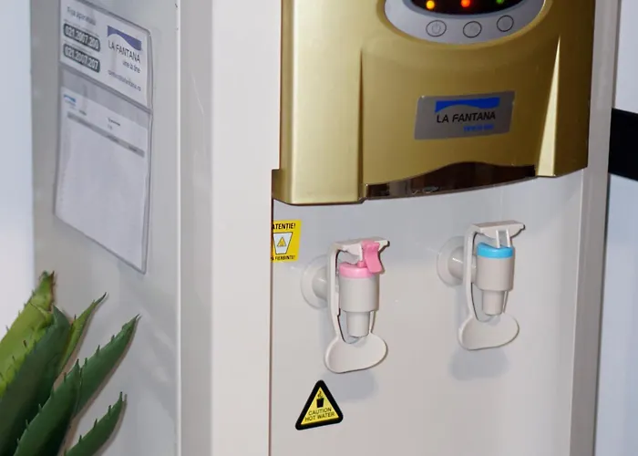 24 Shades Of Grey, Rezerva Acum Ultracentral, Ceai, Cafea, Filtru Apa Rece-fierbinte, Saltea 160 Cm Memory Foam * كرايوفا