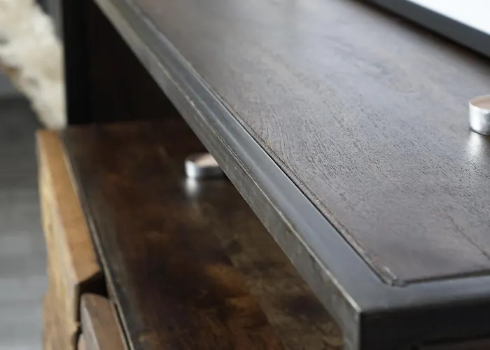 Апартаменты 24 Shades Of Grey, Rezerva Acum Ultracentral, Ceai, Cafea, Filtru Apa Rece-fierbinte, Saltea 160 Cm Memory Foam Крайова