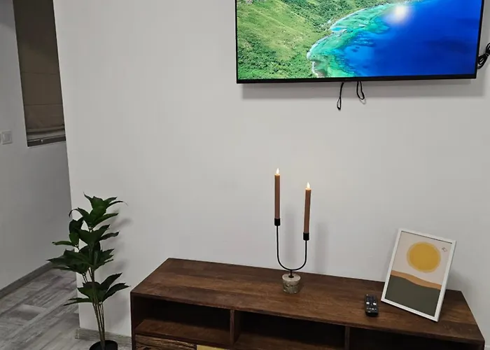 24 Shades Of Grey, Rezerva Acum Ultracentral, Ceai, Cafea, Filtru Apa Rece-fierbinte, Saltea 160 Cm Memory Foam